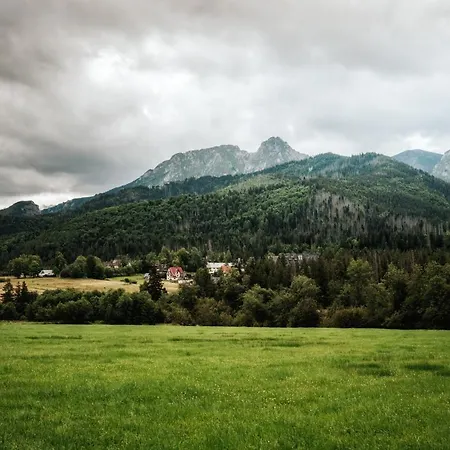 Visitzakopane Alpejski Deluxe شقة كوشتيليسكا