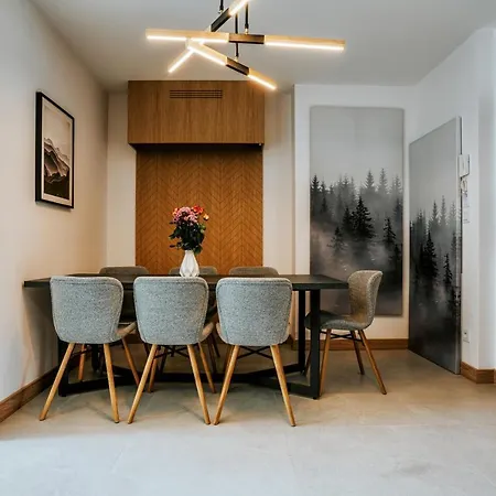 Visitzakopane Alpejski Deluxe Apartment
